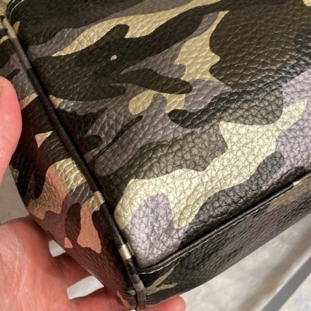 Aimee kestenberg camouflage military green silver gray black messenger bag - Picture 5 of 13